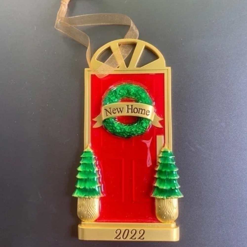 3/$25 Hallmark Keepsake 2022 New Home Christmas Ornament Xmas - Picture 3 of 3